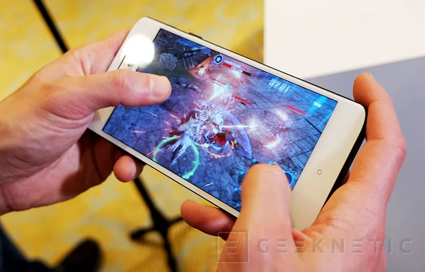 Geeknetic Qualcomm lanza el Snapdragon 845 y promete hasta un 30% más de rendimiento 2