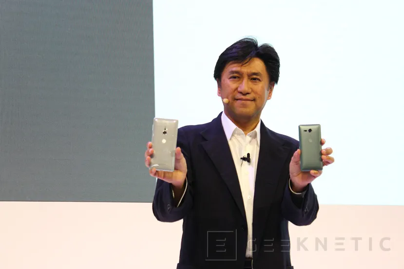 Geeknetic Sony va  al asalto de la gama alta con el Xperia XZ2 y XZ2 compact con Snapdragon 845 10