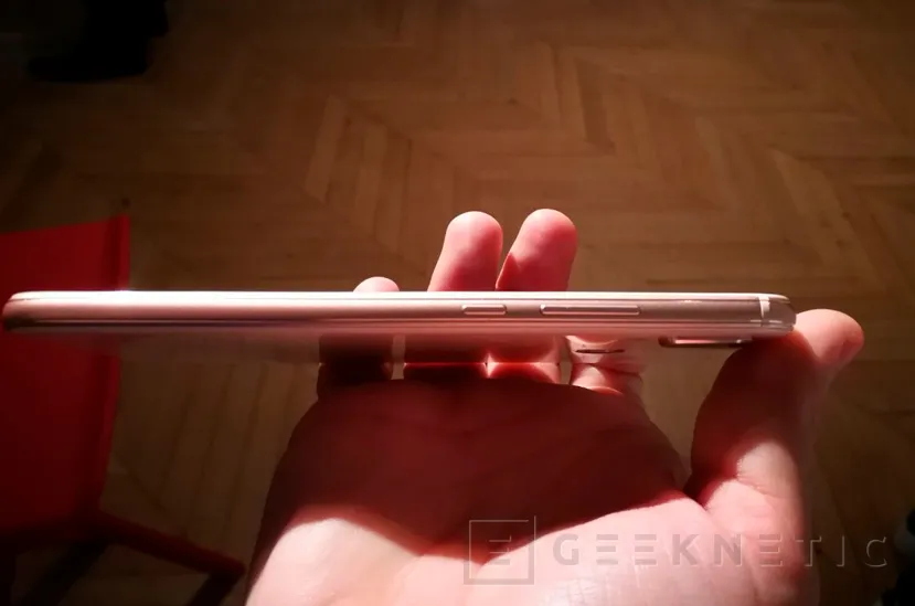 Geeknetic Así luce el P20 Lite, la propuesta ecónomica de los nuevo modelos de Huawei 3