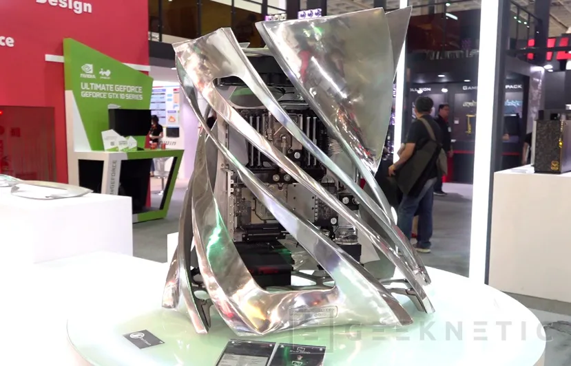 Geeknetic El Arte y el PC se dan la mano en esta espectacular caja InWin Z-Tower de 4.000 Euros 1