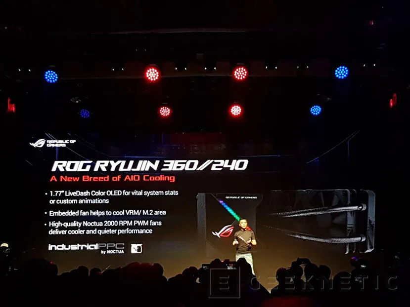 Geeknetic La línea de refrigeraciones líquidas con OLED ASUS Ryujin recibe nuevos modelos para AMD Threadripper 2