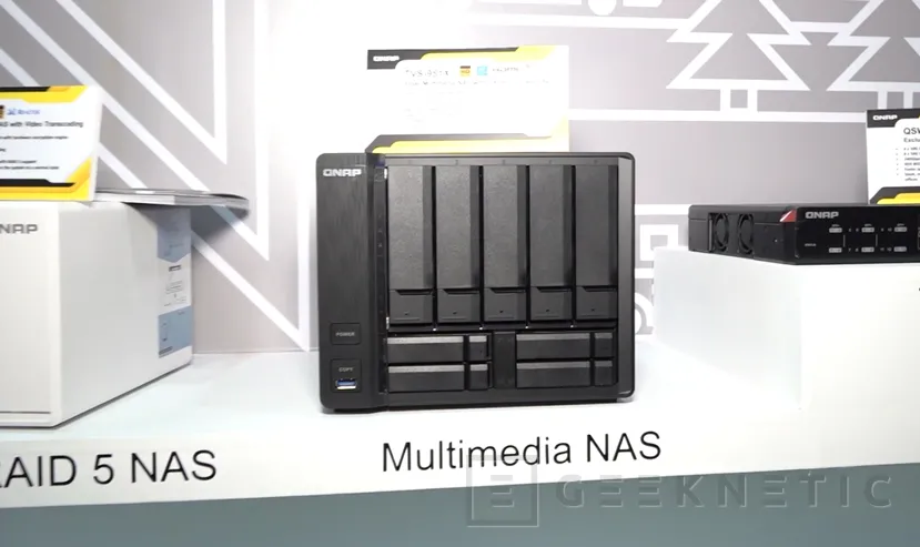 Geeknetic QNAP nos enseña su primer NAS doméstico con PCIe, un DAS independiente con RAID y más dispositivos 2