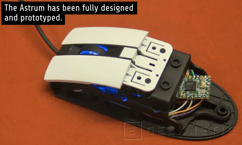 Geeknetic El Ninox Astrum es el ratón modular más ligero del mundo y permite numerosas combinaciones 3