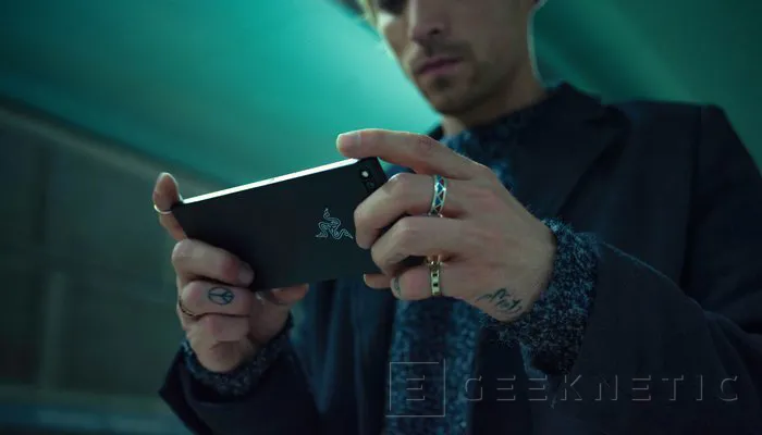 Geeknetic El Razer Phone 2 llegará con el Snapdragon 855 según ha dejado caer el vicepresidente de la compañía 1