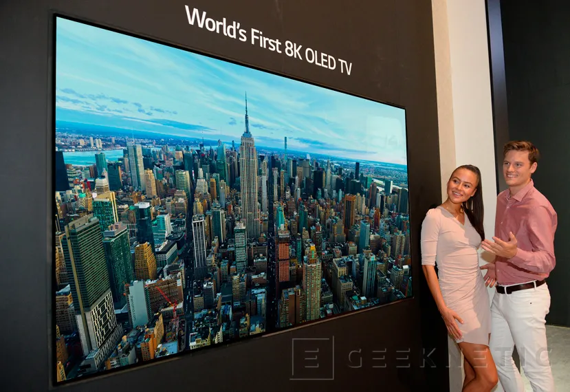 Geeknetic El primer televisor OLED 8K ya está aquí de la mano de LG 1
