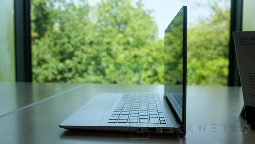 Geeknetic ASUS renueva sus ZenBook con pantalla NanoEdge sin apenas marcos en los cuatro bordes  4