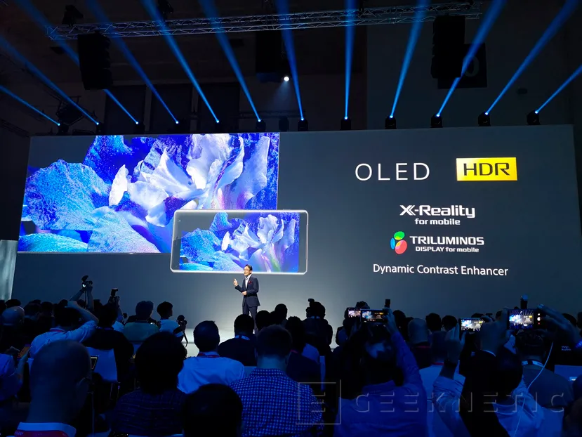Geeknetic Xperia XZ3, Sony apuesta al OLED y al Snapdragon 845 su propuesta para la gama alta  2