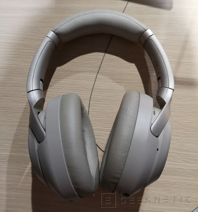 Geeknetic Lo último de Sony en auriculares inalámbricos trae un nuevo sistema de cancelación de ruido con procesador propio 3