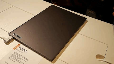 Geeknetic Lenovo presenta el Yoga Book C930, un convertible con dos pantallas 2
