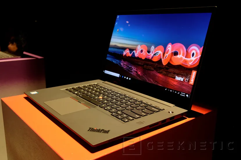 Geeknetic Lenovo presenta su Thinkpad más potente hasta la fecha con procesadores de octava generación de Intel 1