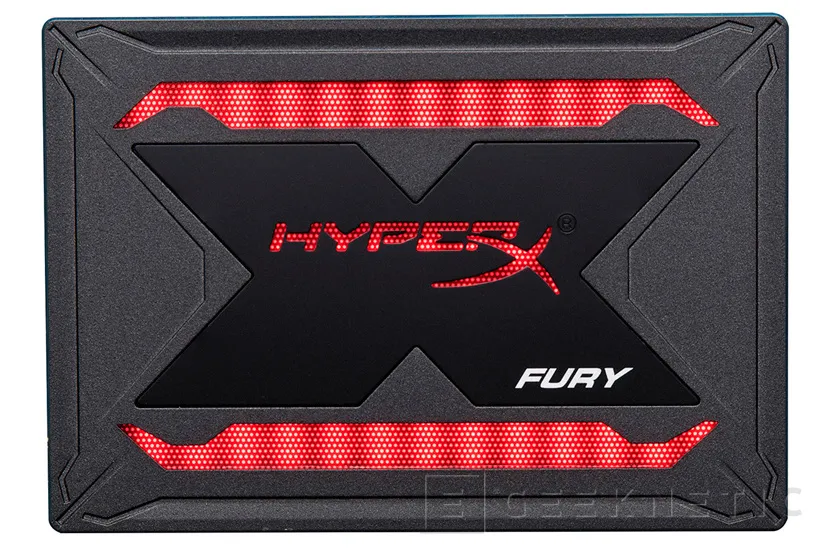 Geeknetic Los SSD Kingston HyperX Fury llegan con iluminación RGB y carcasa externa 1