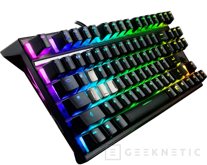 Geeknetic MSI lanza los VIGOR GK60 y CLUTCH GM50 para dotar de teclado y ratón gaming a cualquier jugador 1