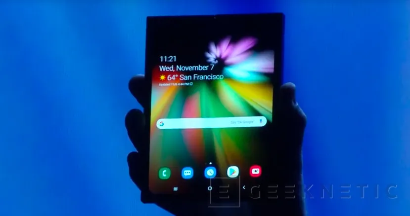 Geeknetic El primer móvil con pantalla plegable de Samsung es ya una realidad 1
