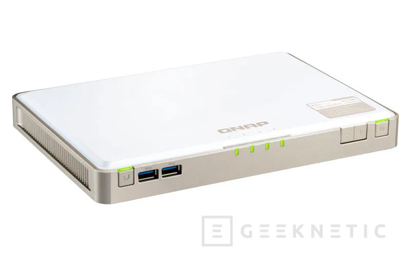 Geeknetic El QNAP TBS-453DX NASbook llega con cuádruple slot M.2 y conectividad 10 GbE 1