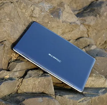 Geeknetic LG presenta el Xnote XT ultra-Portable Notebook 2