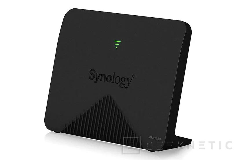 Geeknetic Llega al mercado el primer router Mesh de Synology, el MR2200ac con WPA3 3