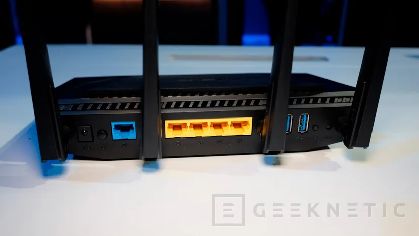 Geeknetic El router ASUS RT-AX58U estrena el chipset Intel Home WAV654 con WiFi 6 de 3.000 Mbps  2