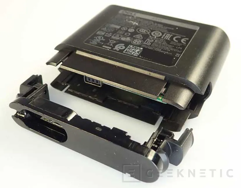 Geeknetic Dell inicia un programa de sustitución de adaptadores híbridos para portátil por riesgo de descarga eléctrica 1