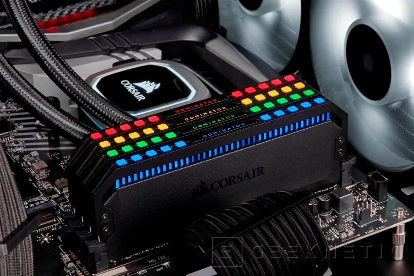 Geeknetic Corsair lanza sus nuevas memorias DDR4 Dominator Platinum RGB con iluminación Capellix  3