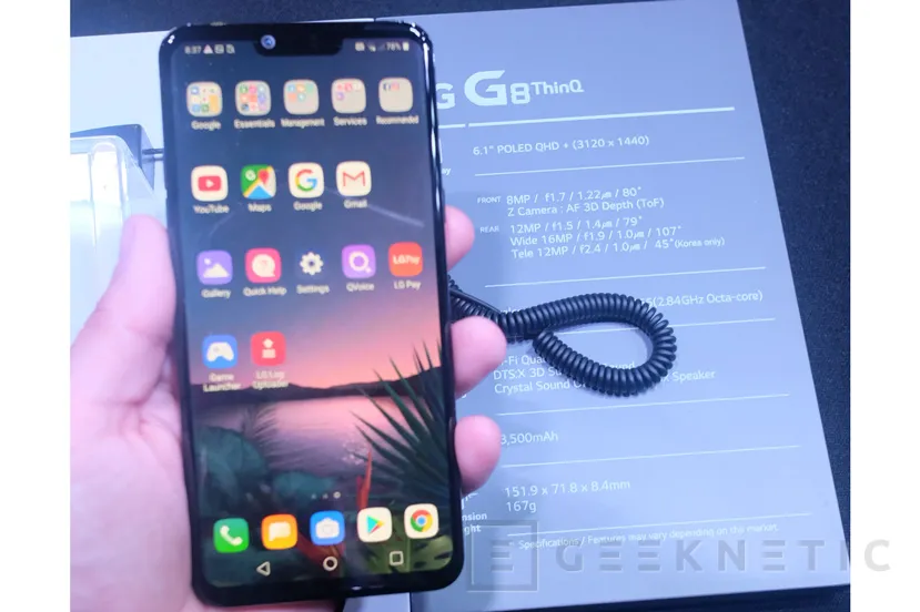 Geeknetic El LG G8 sorprende con su cámara 3D con identificación de venas de la mano y una pantalla que hace las veces de altavoz 2