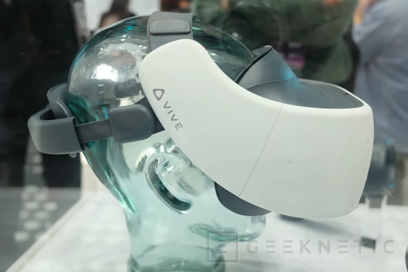 Geeknetic HTC presenta las Vive Focus Plus, unas gafas de realidad virtual sin necesidad de PC o smartphone 2