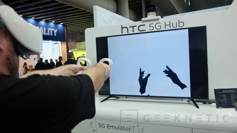 Geeknetic El HTC 5G hub es un dispositivo que hace de tablet y punto de acceso 5G 3