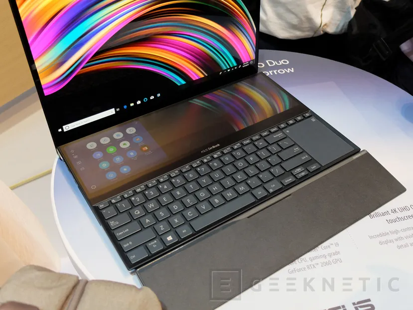 Geeknetic El portátil ASUS Zenbook Pro Duo sorprende con doble pantalla 4K, OLED y HDR junto a un Core i9 y RTX 2060 2