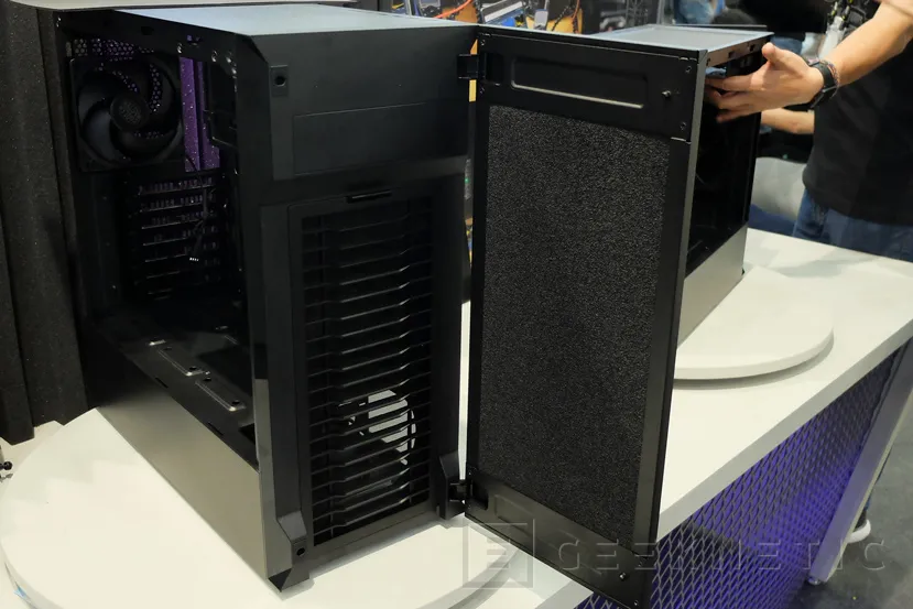 Geeknetic Cooler Master introduce mejoras de insonorización en la gama de cajas Silencio y anuncia su MasterCase H100 en formato ITX con ventilador de 200m 3