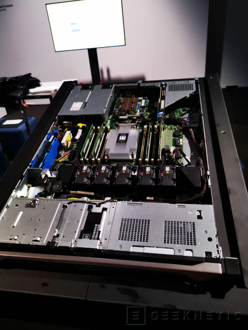 Geeknetic AMD EPYC Rome duplica a Intel en algunos de los 80 records mundiales de rendimiento que acaban de batir 29