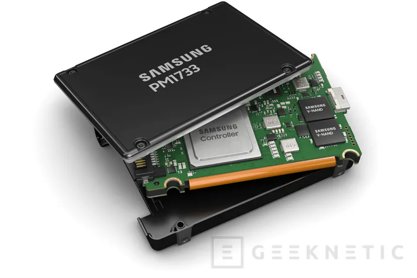 Geeknetic Samsung lanza sus nuevas unidades SSD PM1733 PCI-Express 4.0 con hasta 30TB de capacidad 1