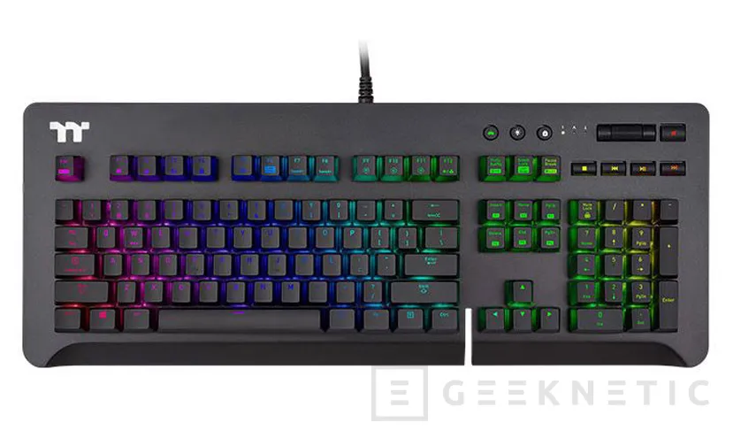 Geeknetic Interruptores Razer o Cherry MX para escoger con los teclados mecánicos Level 20 GT RGB de Thermaltake 1