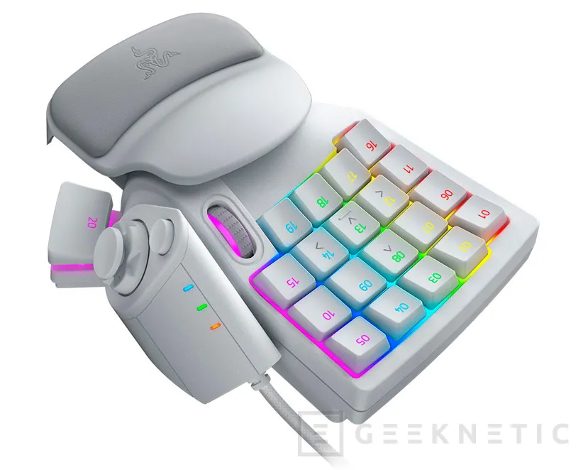 Geeknetic El Keypad Razer Tartarus Pro llega con interruptores ópticos analógicos  3