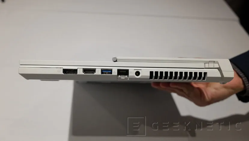 Geeknetic Acer ConceptD 7 Ezel Pro: toda la potencia de un ordenador profesional en un portátil convertible RTX Studio con panel táctil IPS 4K  6