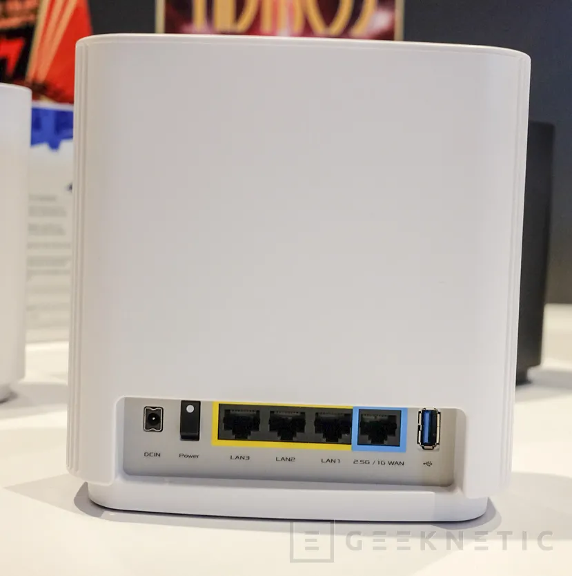 Geeknetic El ASUS ZenWiFi AX (XT8) es un sistema mesh formado por dos routers WiFi 6 a 6600 Mbps con WAN de 2,5 GbE 2