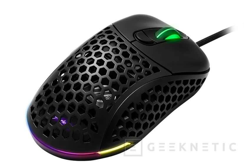 Geeknetic Sharkoon Light² 200, un ratón con iluminación RGB y diseño ultraligero de tan solo 62 gramos 1
