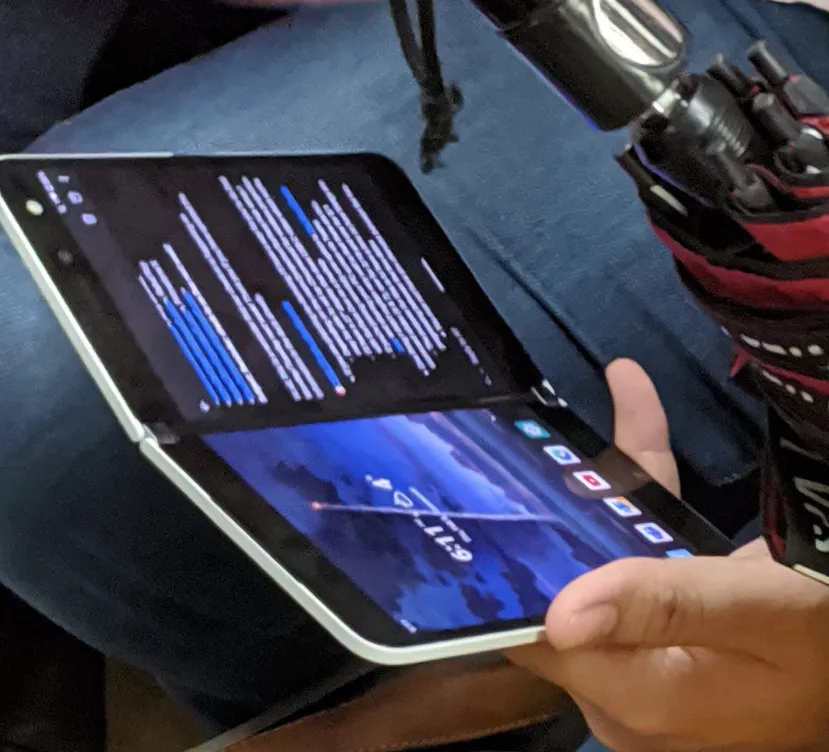 Geeknetic El Microsoft Surface Duo ya se está probando en las calles de Vancouver 1