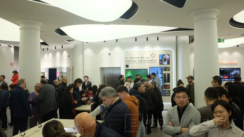 Geeknetic Huawei abre en Barcelona su segunda tienda más grande fuera de china 1