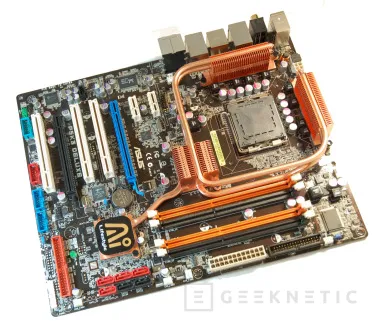 Geeknetic ASUS y Gigabyte presentan sus opciones con el P35 de Intel 2