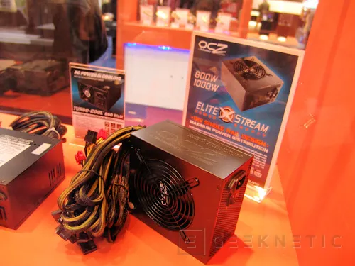 Geeknetic Cebit. OCZ se desmarca del resto con fuentes de un solo rail 1