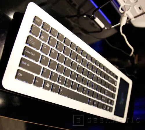 CES 2009: ASUS mete un PC completo en un teclado incluida una pantalla táctil, Imagen 1
