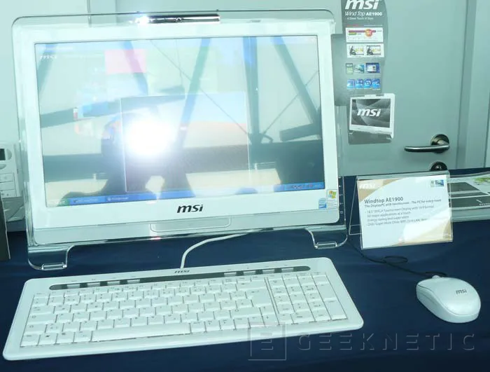 MSI nos muestra sus nuevos portátiles X Slim con Intel CULV y sus nuevos Wind Top, Imagen 3