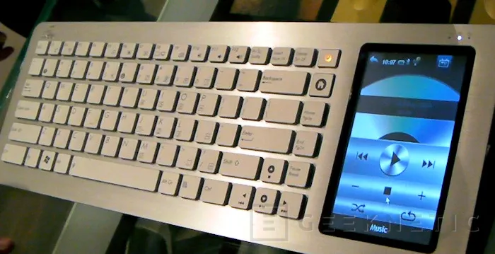 ASUS nos muestra los avances en el Eee Keyboard, Imagen 2