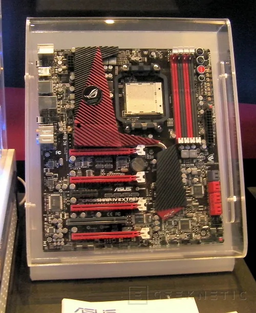 CeBIT 2010: Impresionante placa ROG AMD de ASUS, Imagen 1