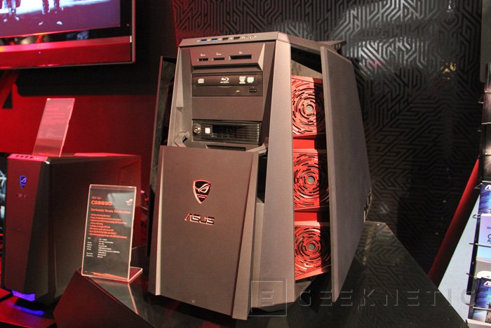 Computex 2012. ASUS. Sobremesa Gaming TYTAN CG8890, Imagen 1