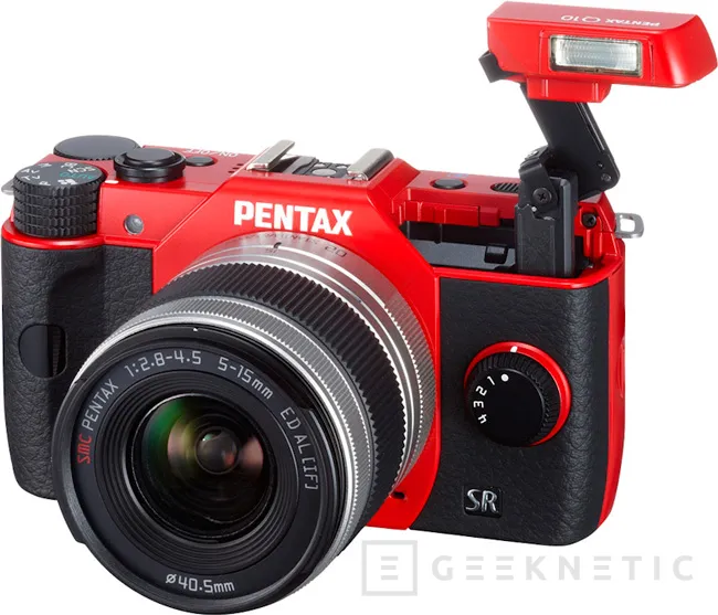 Pentax Q10, cámara compacta con objetivos intercambiables, Imagen 1