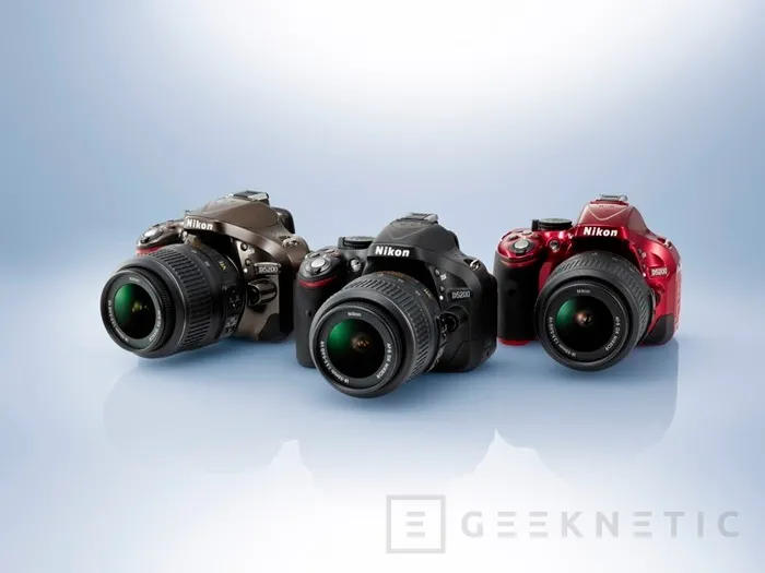 Nikon lanza su nueva cámara DSLR, la D5200, Imagen 1