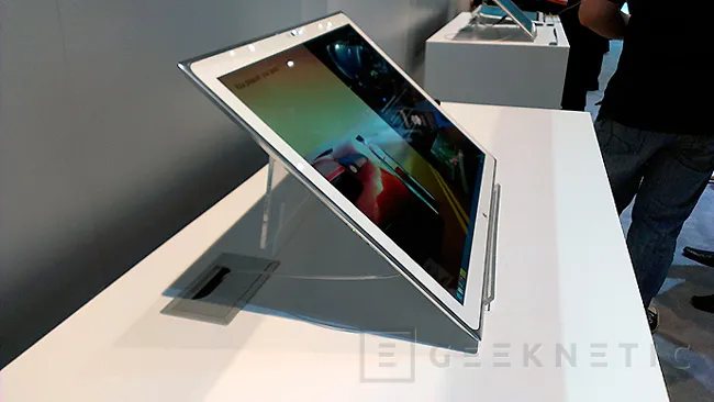 Panasonic muestra un tablet con resolución 4k, Imagen 1