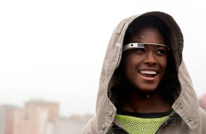 Desveladas las características técnicas de Google Glass, Imagen 1