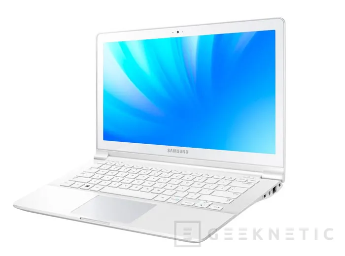 Samsung ATIV Book 9 Plus, un Ultrabook de 13.3 pulgadas con resolución de 3.200 x 1.800 píxeles, Imagen 2