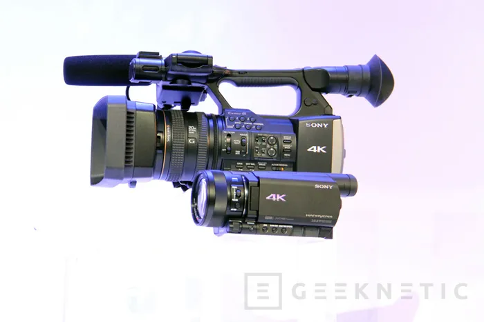 Sony Handycam AX100E 4K, la videocámara más pequeña con grabación 4K, Imagen 3